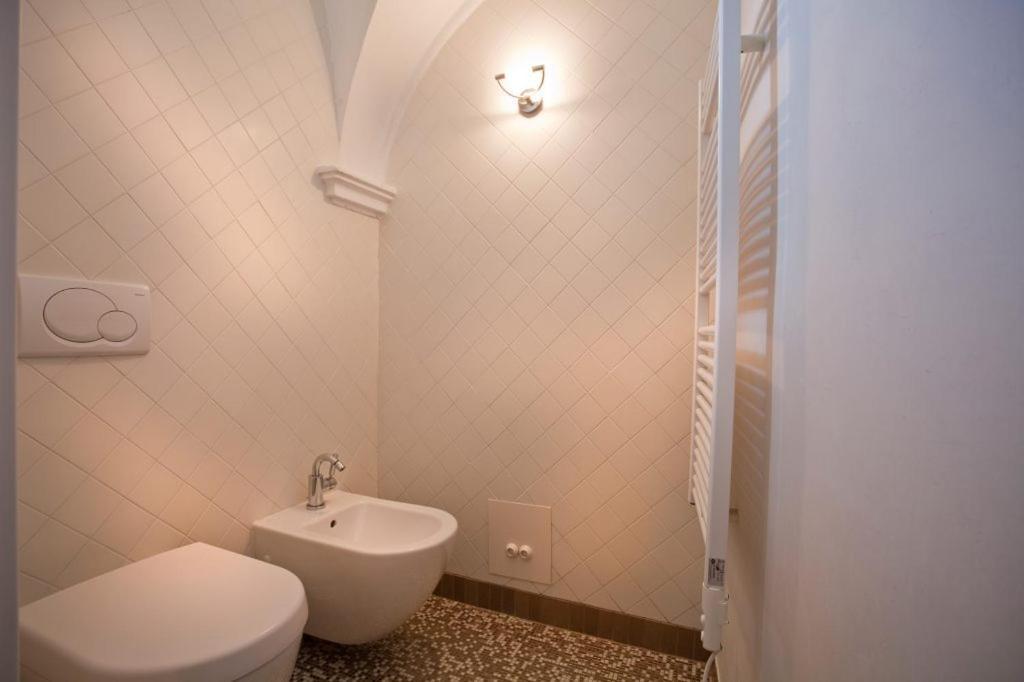 Anfite Luxury Apartment Volto San Luca เวโรนา ภายนอก รูปภาพ