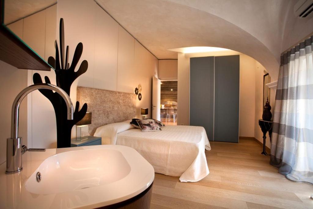 Anfite Luxury Apartment Volto San Luca เวโรนา ภายนอก รูปภาพ